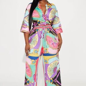 Fashion Nova two piece set. Brand new I bought and didn’t like it on me.